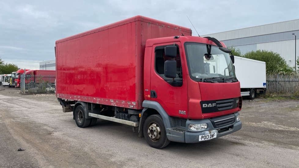 DAF LF 45.140 7.5 TONNE - Caminhão furgão: foto 1 DAF LF 45.140 7.5 TONNE - Caminhão furgão: foto 1