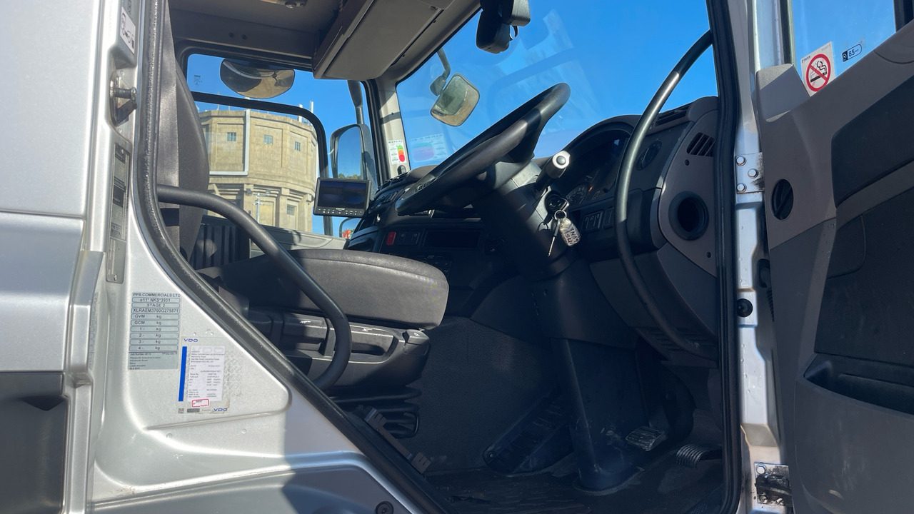 Daf CF 260 - Caminhão com lona: foto 5 Daf CF 260 - Caminhão com lona: foto 5