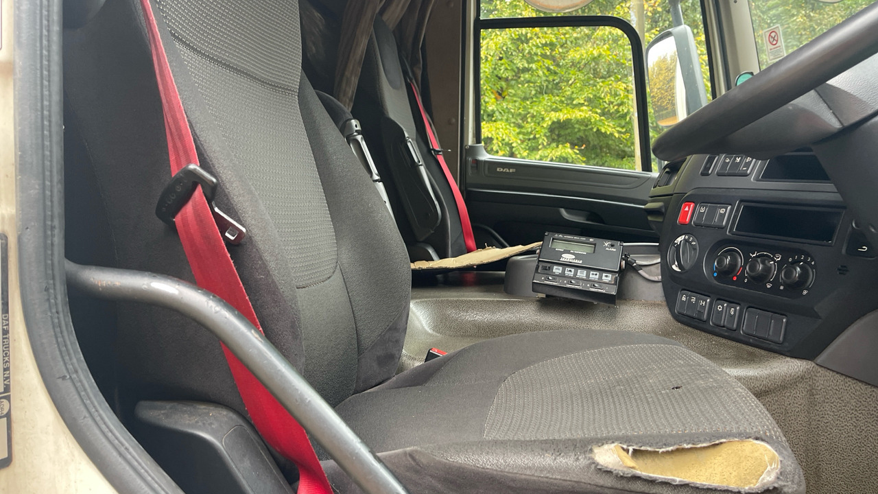 Daf CF 330 - Caminhão frigorífico: foto 5 Daf CF 330 - Caminhão frigorífico: foto 5