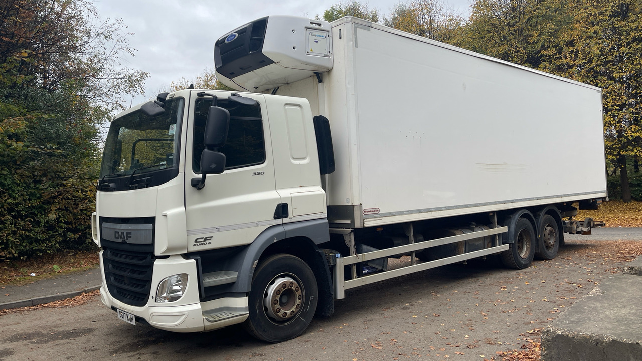 Daf CF 330 - Caminhão frigorífico: foto 2 Daf CF 330 - Caminhão frigorífico: foto 2
