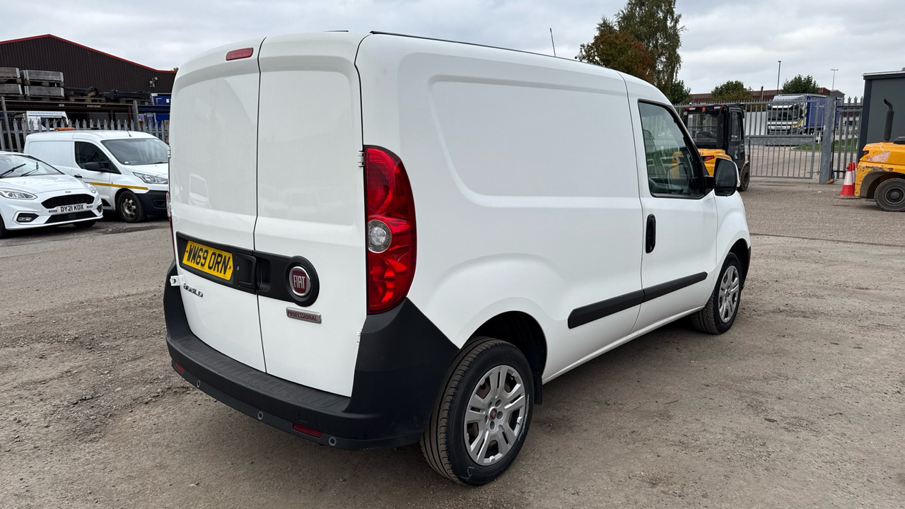 FIAT DOBLO 1.3 Multijet 95 - Furgão compacto: foto 4 FIAT DOBLO 1.3 Multijet 95 - Furgão compacto: foto 4