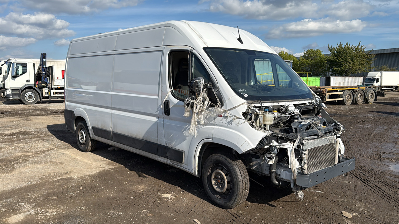 FIAT DUCATO 2.3 Multijet 140PS - Furgão: foto 1 FIAT DUCATO 2.3 Multijet 140PS - Furgão: foto 1