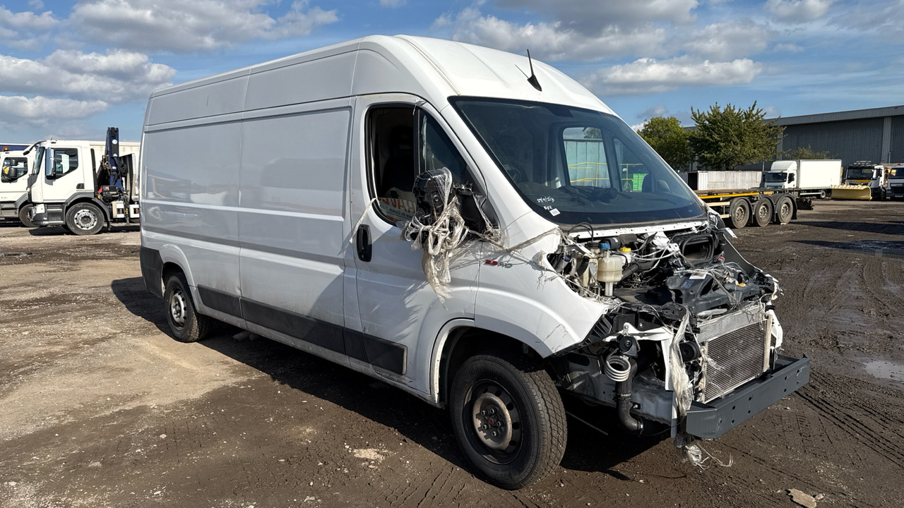 FIAT DUCATO 2.3 Multijet 140PS - Furgão: foto 2 FIAT DUCATO 2.3 Multijet 140PS - Furgão: foto 2