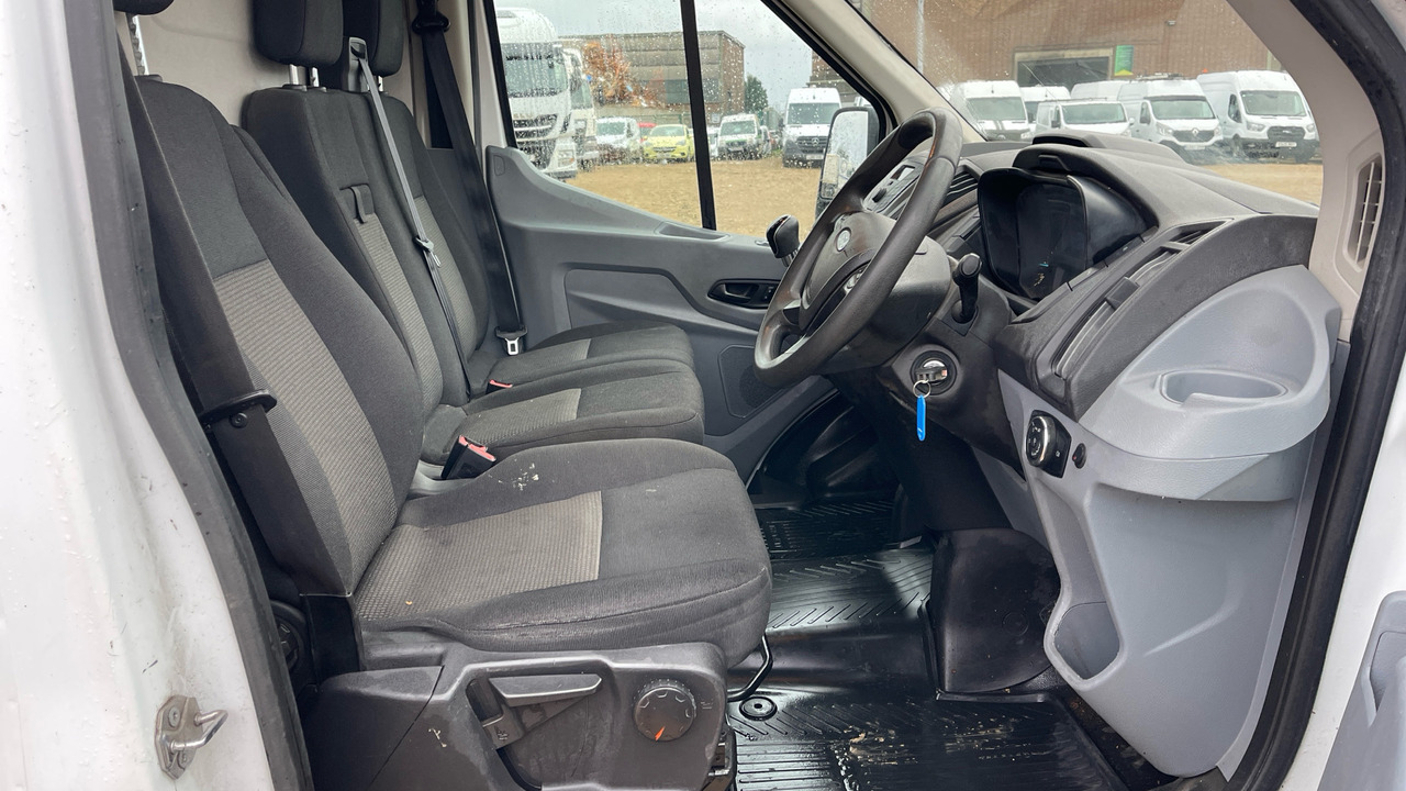 FORD TRANSIT 350 2.0 TDCI 105PS - Furgão: foto 5 FORD TRANSIT 350 2.0 TDCI 105PS - Furgão: foto 5