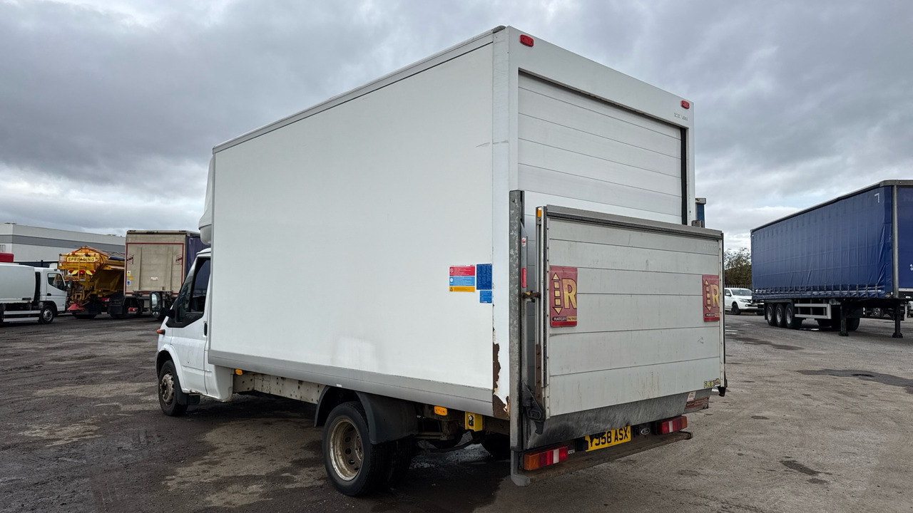 FORD TRANSIT 350 2.4 TDCi 115ps - Furgão: foto 3 FORD TRANSIT 350 2.4 TDCi 115ps - Furgão: foto 3