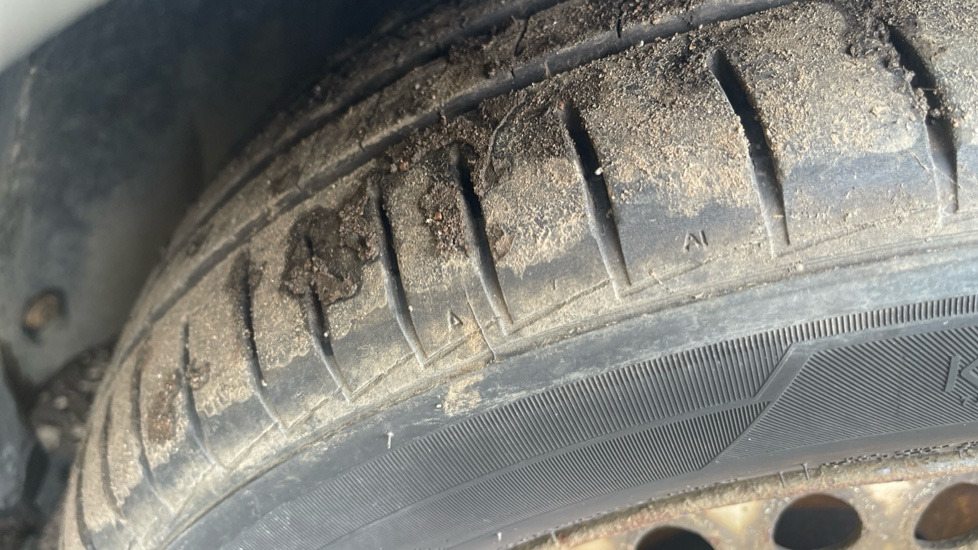 Furgão compacto FORD TRANSIT CONNECT T200 1.8 TDCI 75PS: foto 16 Furgão compacto FORD TRANSIT CONNECT T200 1.8 TDCI 75PS: foto 16