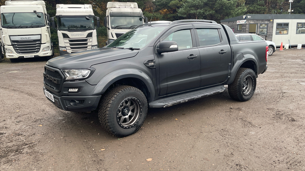 Ford Ranger 3.2 TDCi 200PS WILDTRAK - Pick-up, Carrinha cabine dupla: foto 2 Ford Ranger 3.2 TDCi 200PS WILDTRAK - Pick-up, Carrinha cabine dupla: foto 2