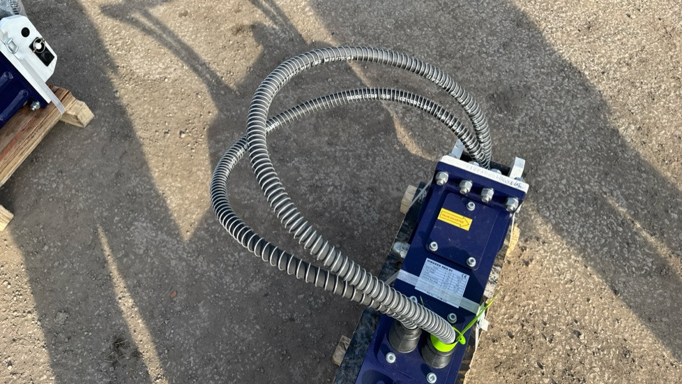 HDX-0.8, HYDRAULIC ROCK BREAKER, 25MM PIN (UNUSED) *DONCASTER* - Martelo hidráulico de Máquina de construção: foto 5 HDX-0.8, HYDRAULIC ROCK BREAKER, 25MM PIN (UNUSED) *DONCASTER* - Martelo hidráulico de Máquina de construção: foto 5