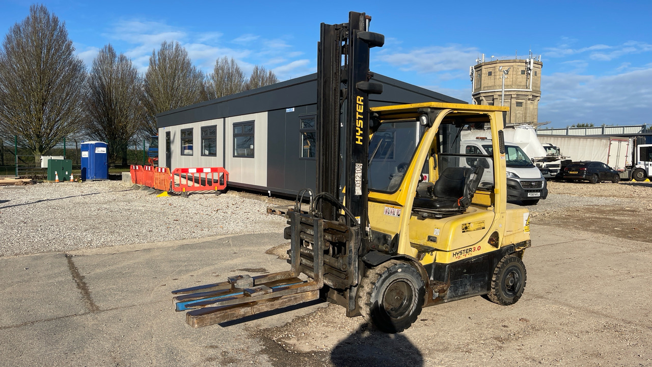HYSTER H3.00FT - Empilhadeira a diesel: foto 1 HYSTER H3.00FT - Empilhadeira a diesel: foto 1