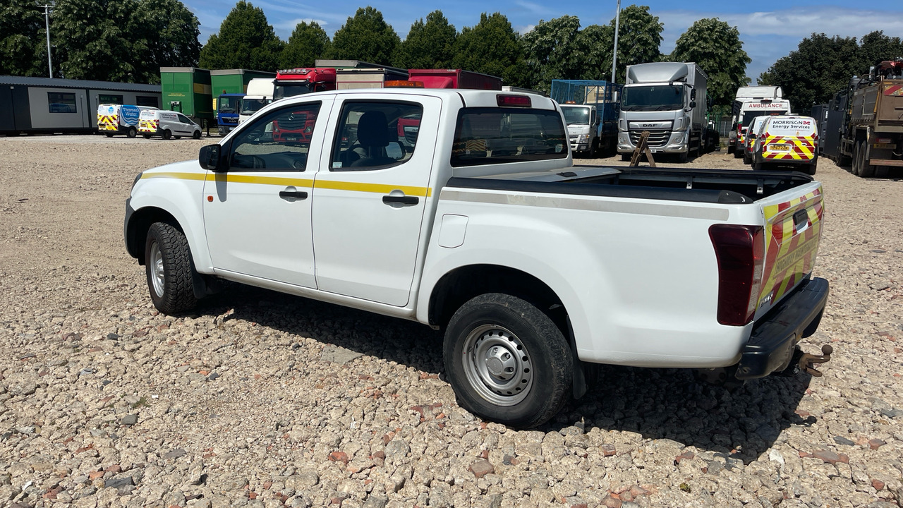 ISUZU D-MAX 1.9 Double Cab 4x4 - Pick-up, Carrinha cabine dupla: foto 3 ISUZU D-MAX 1.9 Double Cab 4x4 - Pick-up, Carrinha cabine dupla: foto 3