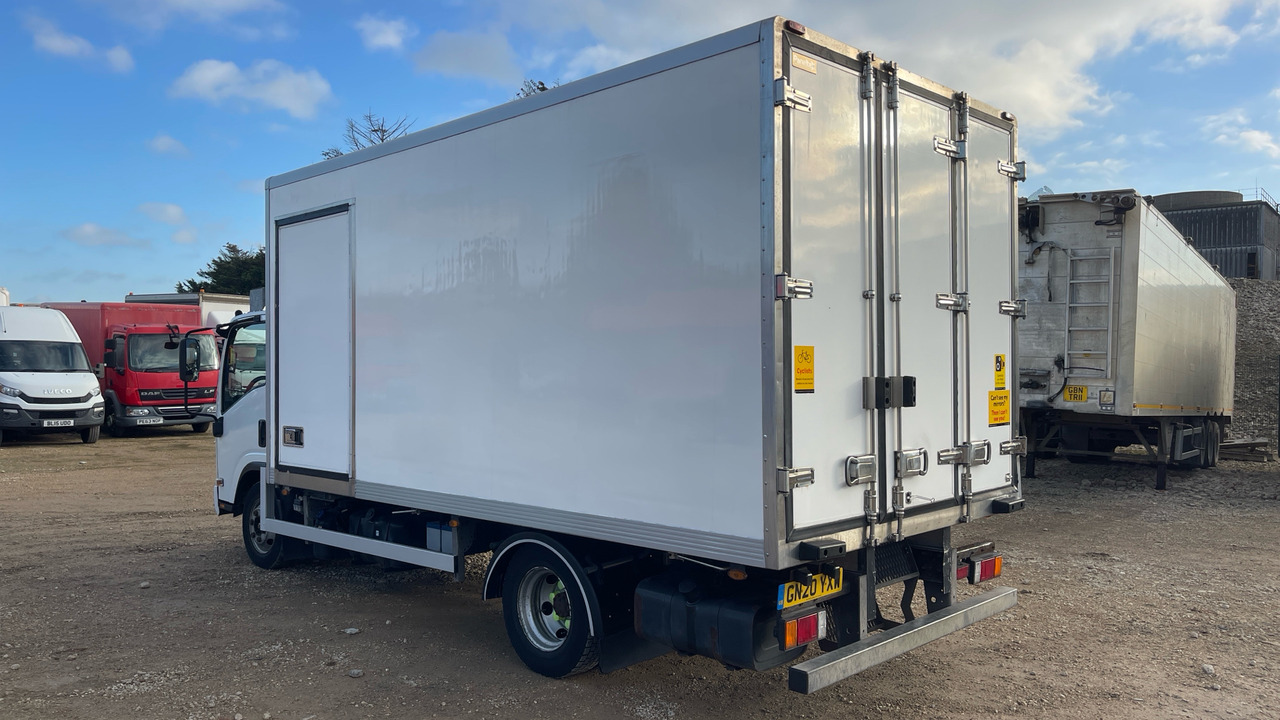 ISUZU N75 150 - Caminhão frigorífico: foto 3 ISUZU N75 150 - Caminhão frigorífico: foto 3