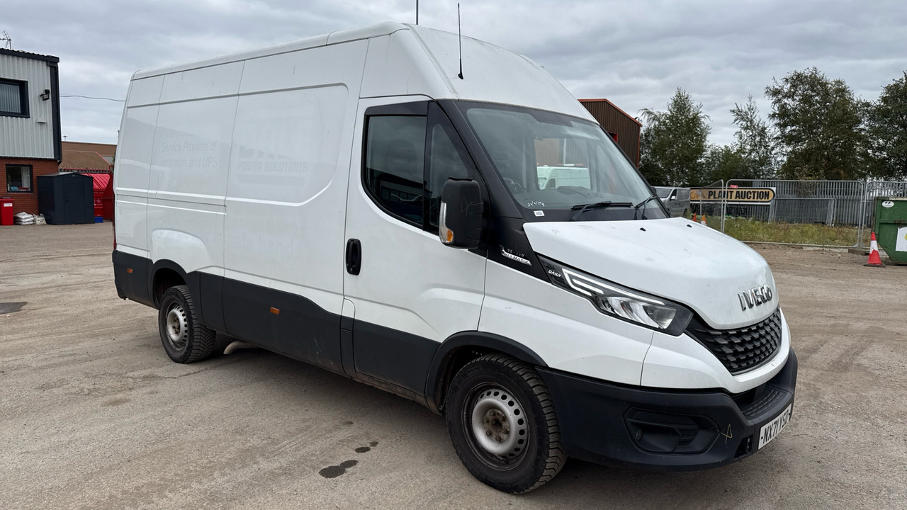 Iveco Daily 35-140 2.3 3520 WB - Furgão: foto 1 Iveco Daily 35-140 2.3 3520 WB - Furgão: foto 1