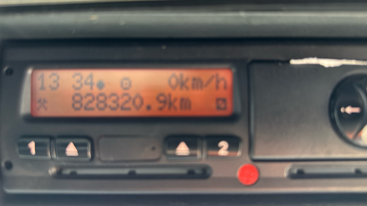 Caminhão frigorífico MAN TGS 18.320: foto 9