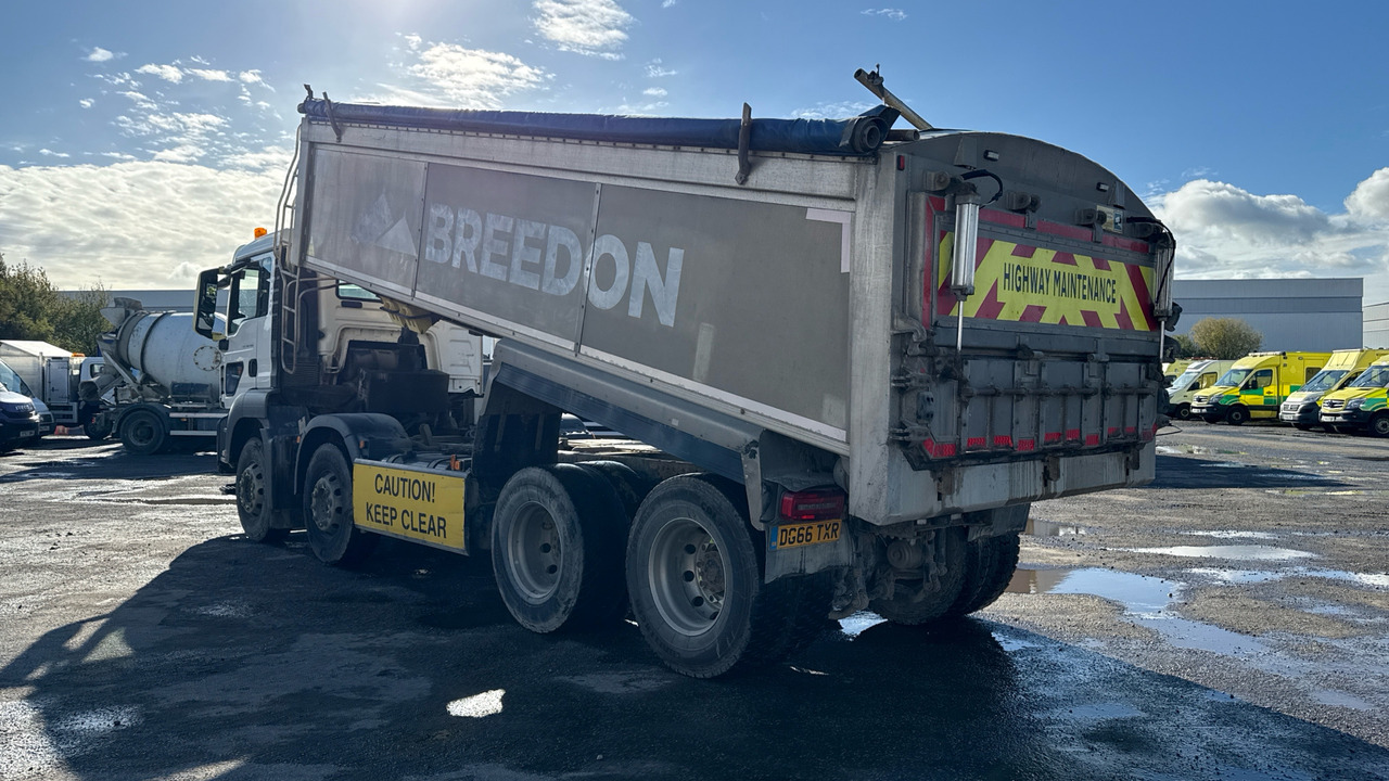 MAN TGS 32.400 - Caminhão basculante: foto 3 MAN TGS 32.400 - Caminhão basculante: foto 3