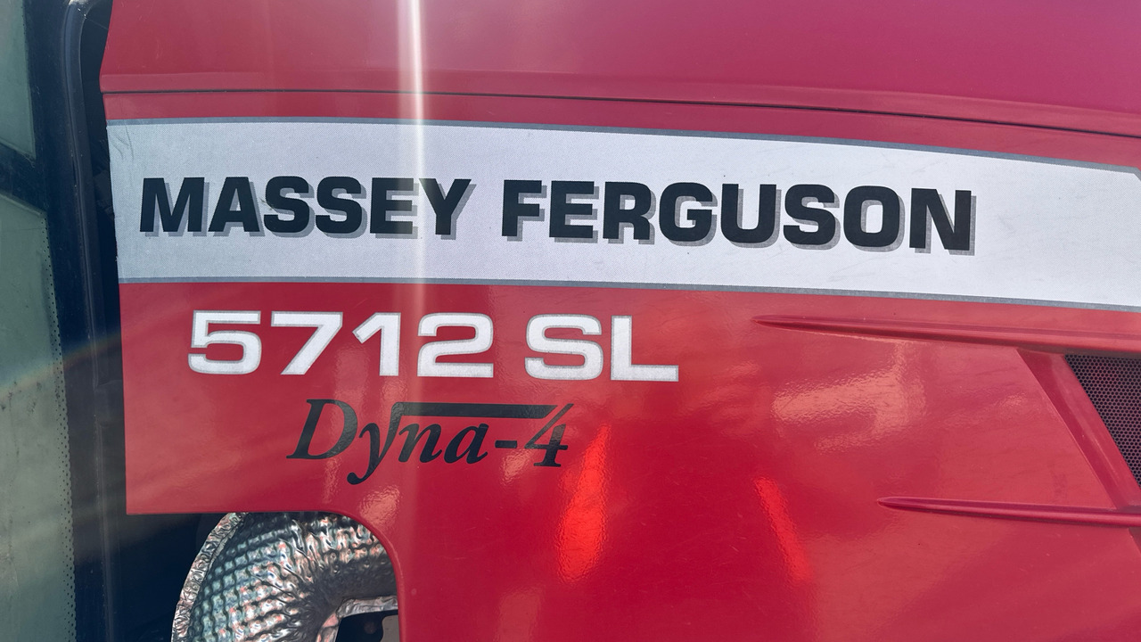 Trator MASSEY FERGUSON 5712 DYNA 4: foto 11