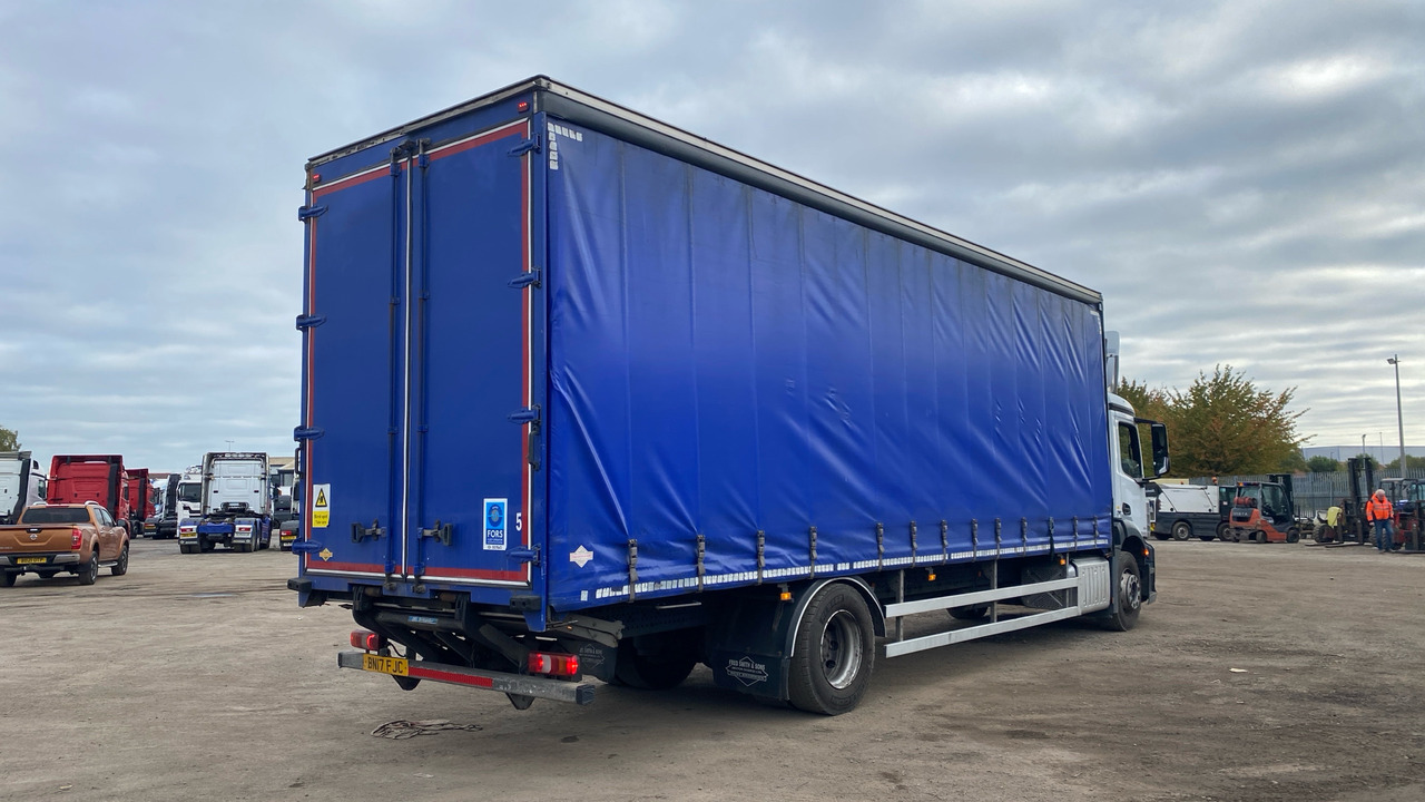 MERCEDES-BENZ ANTOS  1824 - Caminhão com lona: foto 4 MERCEDES-BENZ ANTOS  1824 - Caminhão com lona: foto 4