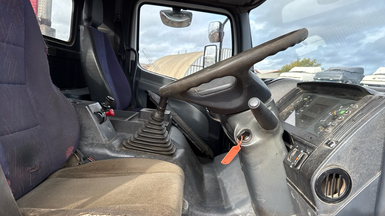 MERCEDES-BENZ ATEGO 1823 - Caminhão multibenne: foto 5 MERCEDES-BENZ ATEGO 1823 - Caminhão multibenne: foto 5