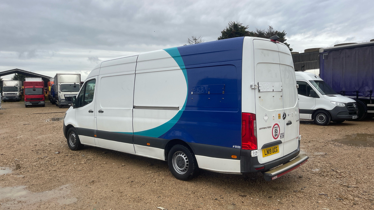 MERCEDES-BENZ SPRINTER 314 CDI - Furgão: foto 3 MERCEDES-BENZ SPRINTER 314 CDI - Furgão: foto 3