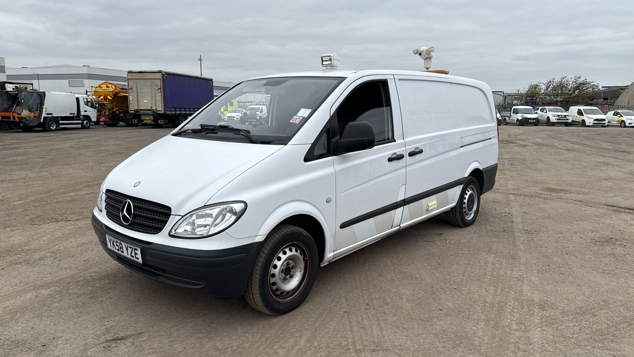 MERCEDES-BENZ VITO 111 CDI - Furgão compacto: foto 2 MERCEDES-BENZ VITO 111 CDI - Furgão compacto: foto 2