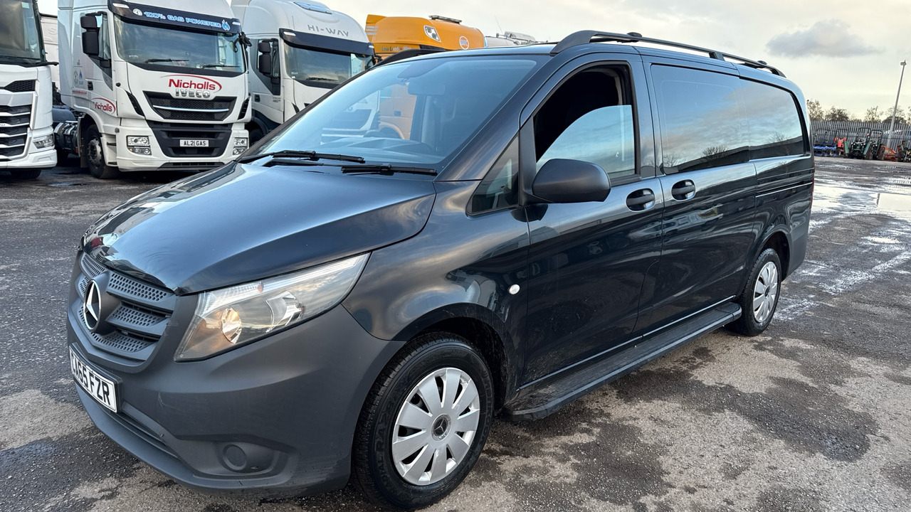 MERCEDES-BENZ VITO 114CDI BlueTec Crew Van - Furgão compacto: foto 2 MERCEDES-BENZ VITO 114CDI BlueTec Crew Van - Furgão compacto: foto 2