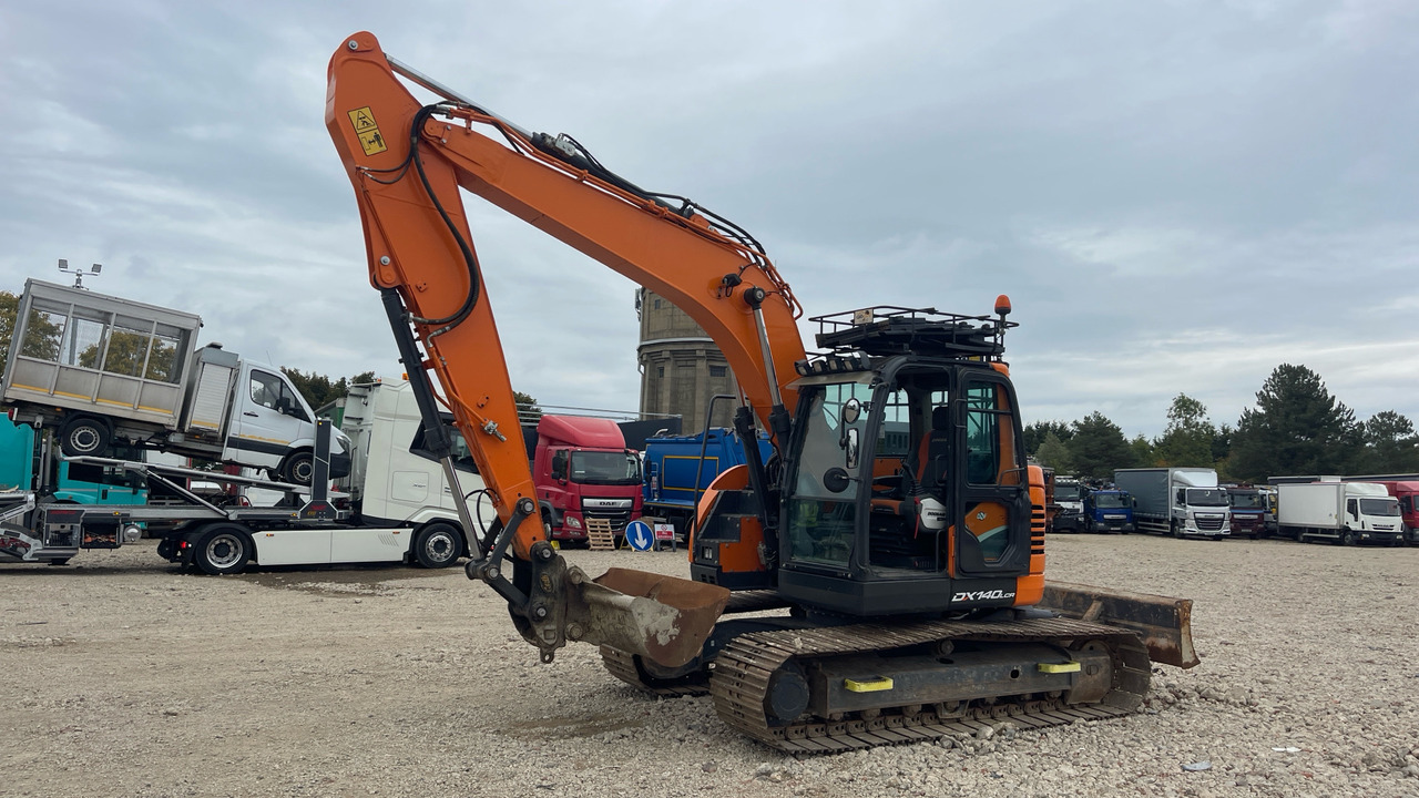 DOOSAN DX140LCR-5 - Máquina de outro: foto 2 DOOSAN DX140LCR-5 - Máquina de outro: foto 2