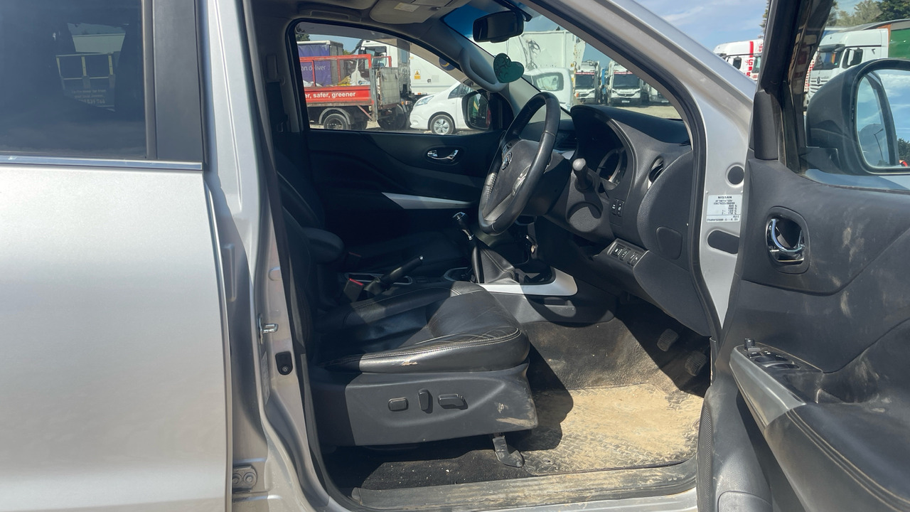 NISSAN NAVARA 2.3 DCI 190PS - Pick-up, Carrinha cabine dupla: foto 5 NISSAN NAVARA 2.3 DCI 190PS - Pick-up, Carrinha cabine dupla: foto 5