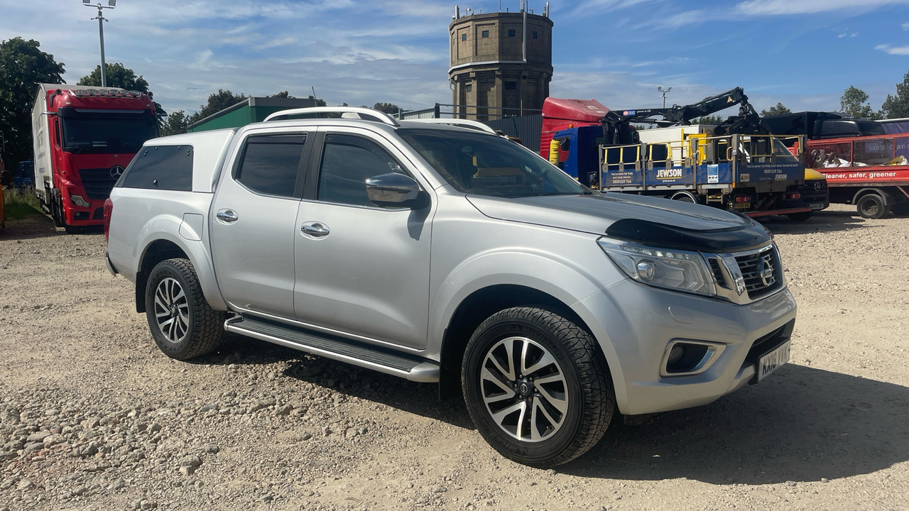 NISSAN NAVARA 2.3 DCI 190PS - Pick-up, Carrinha cabine dupla: foto 1 NISSAN NAVARA 2.3 DCI 190PS - Pick-up, Carrinha cabine dupla: foto 1