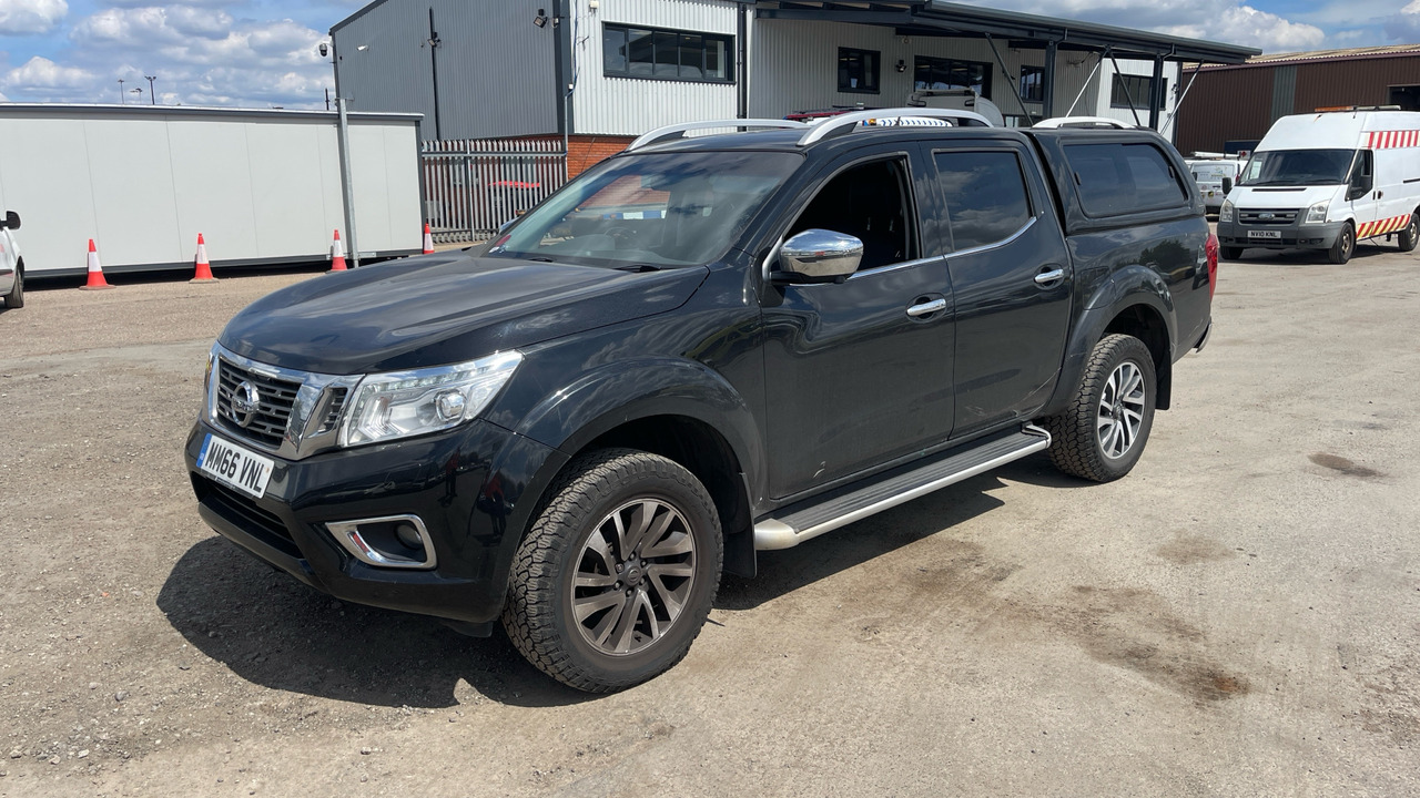 NISSAN NAVARA TEKNA 2.3 DCI 190PS - Pick-up, Carrinha cabine dupla: foto 2 NISSAN NAVARA TEKNA 2.3 DCI 190PS - Pick-up, Carrinha cabine dupla: foto 2