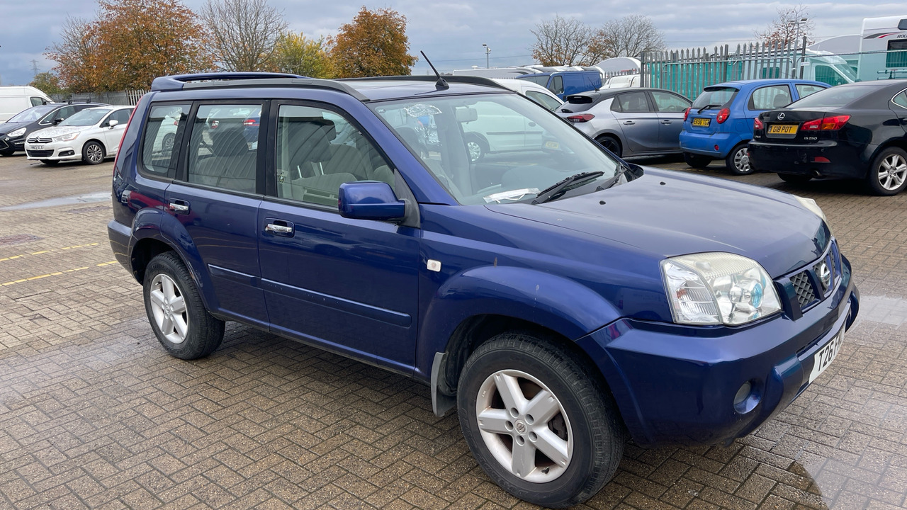 NISSAN X-TRAIL SPORT - SUV: foto 1 NISSAN X-TRAIL SPORT - SUV: foto 1