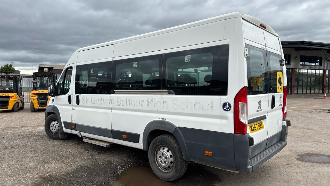 PEUGEOT BOXER 2.0 BLUEHDI 130PS - Micro-ônibus, Furgão de passageiros: foto 3 PEUGEOT BOXER 2.0 BLUEHDI 130PS - Micro-ônibus, Furgão de passageiros: foto 3