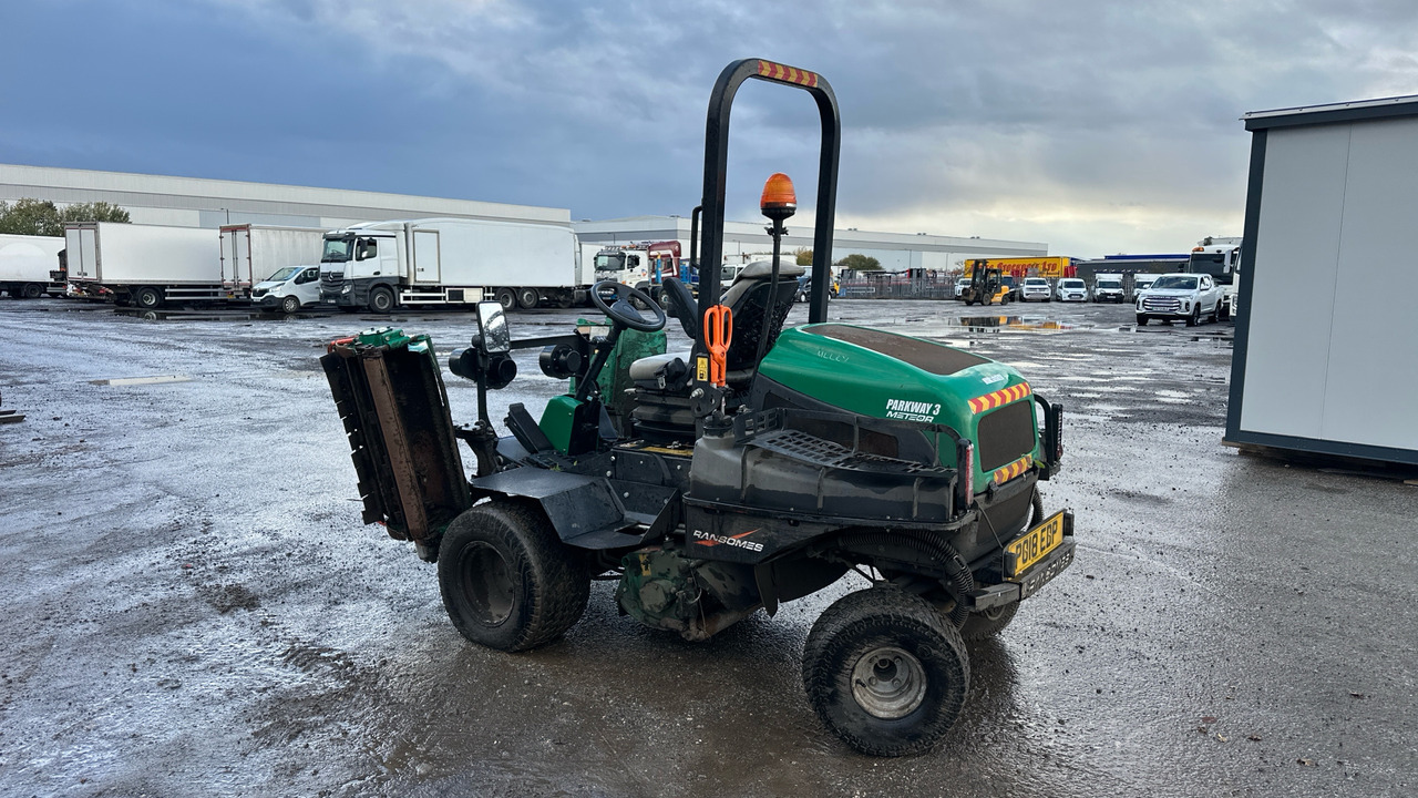 RANSOMES PARKWAY 3 METEOR - Cortador de grama: foto 3 RANSOMES PARKWAY 3 METEOR - Cortador de grama: foto 3