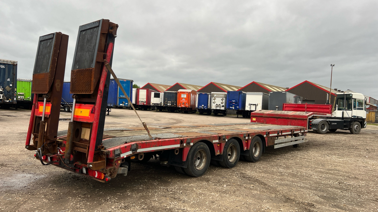 KASSBOHRER MACHINE CARRIER STEPFRAME - Reboque: foto 5 KASSBOHRER MACHINE CARRIER STEPFRAME - Reboque: foto 5