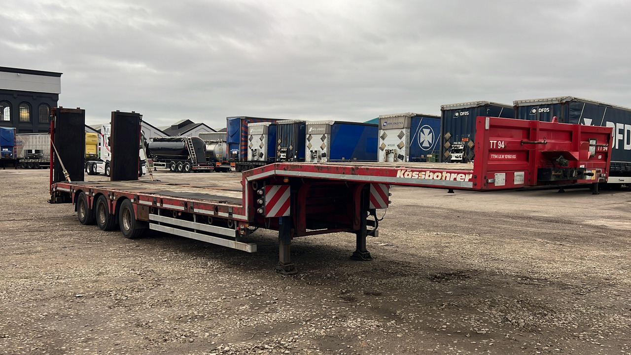 KASSBOHRER MACHINE CARRIER STEPFRAME - Reboque: foto 1 KASSBOHRER MACHINE CARRIER STEPFRAME - Reboque: foto 1