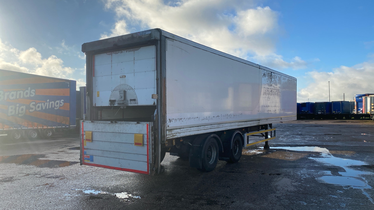 LAWRENCE DAVID BOX - Reboque: foto 5 LAWRENCE DAVID BOX - Reboque: foto 5