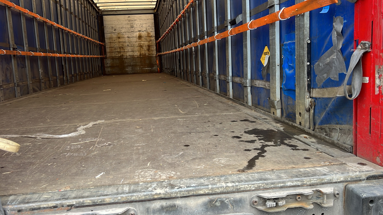 SCHMITZ CURTAINSIDE EUROLINER - Reboque: foto 2 SCHMITZ CURTAINSIDE EUROLINER - Reboque: foto 2