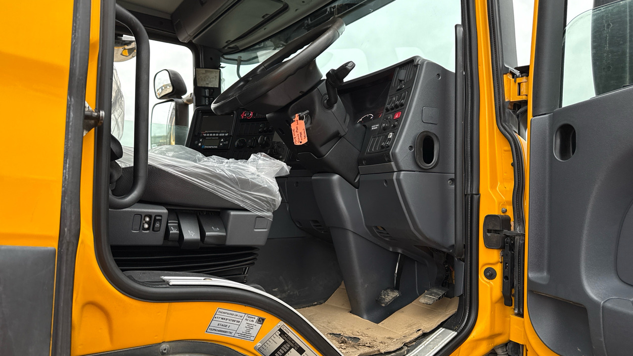 SCANIA P 320 - Caminhão basculante: foto 5 SCANIA P 320 - Caminhão basculante: foto 5