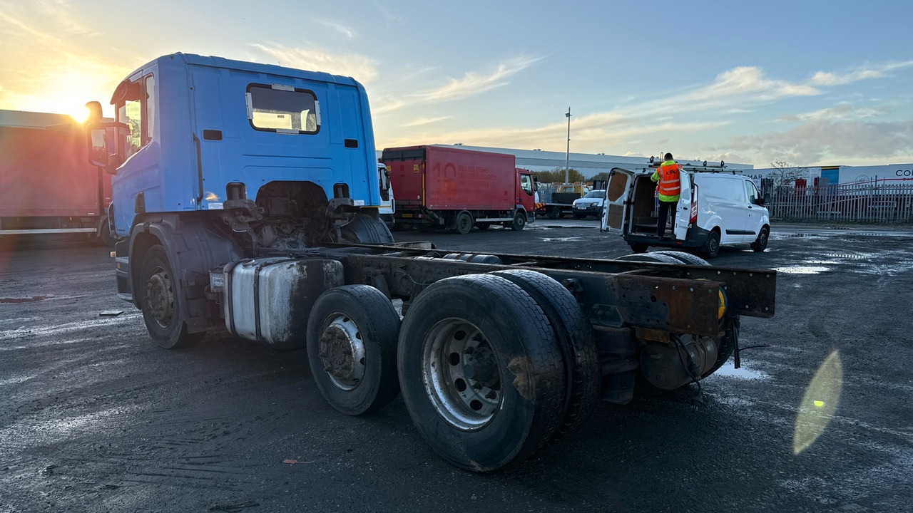 SCANIA P 380 - Caminhão chassi: foto 3 SCANIA P 380 - Caminhão chassi: foto 3