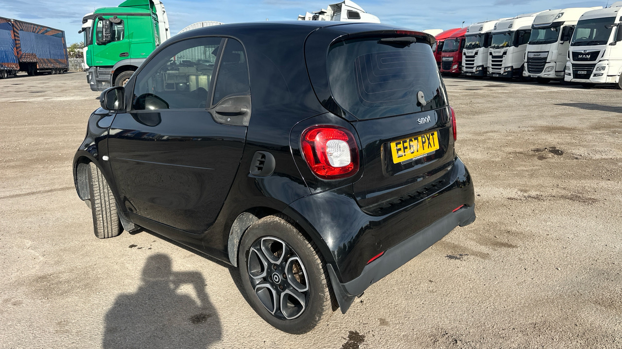 SMART FORTWO 0.9 TURBO PRIME PREMIUM - Coupé: foto 3 SMART FORTWO 0.9 TURBO PRIME PREMIUM - Coupé: foto 3