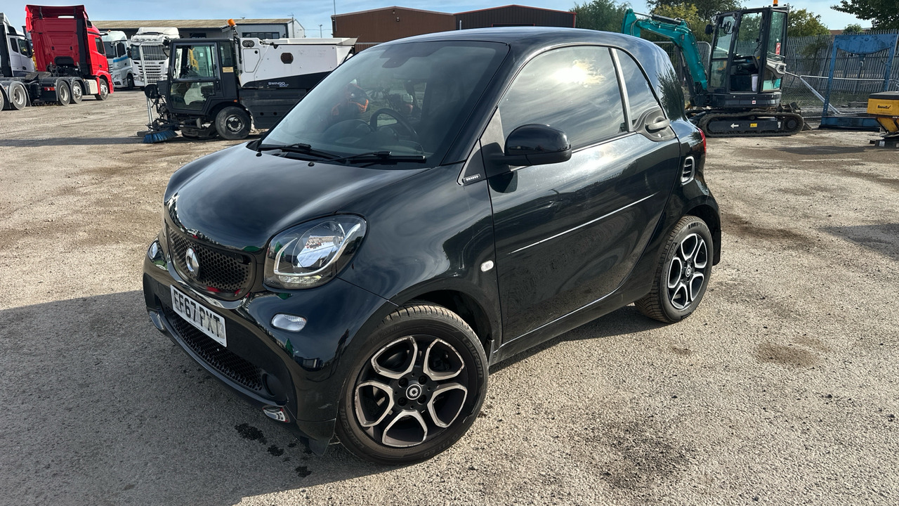 SMART FORTWO 0.9 TURBO PRIME PREMIUM - Coupé: foto 2 SMART FORTWO 0.9 TURBO PRIME PREMIUM - Coupé: foto 2