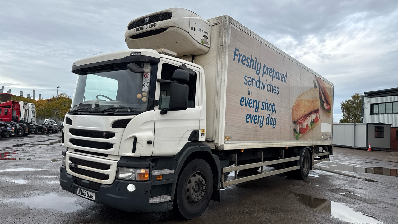 Scania P 250 - Caminhão frigorífico: foto 2 Scania P 250 - Caminhão frigorífico: foto 2