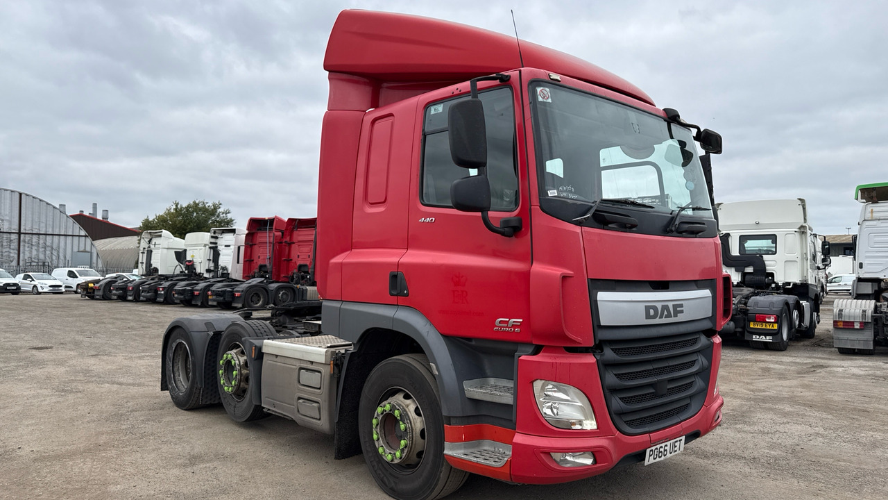 DAF CF 440 - Tractor: foto 1 DAF CF 440 - Tractor: foto 1