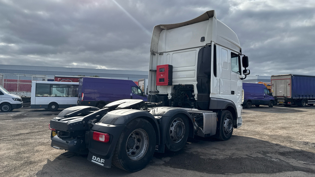 DAF XF 530 - Tractor: foto 4 DAF XF 530 - Tractor: foto 4