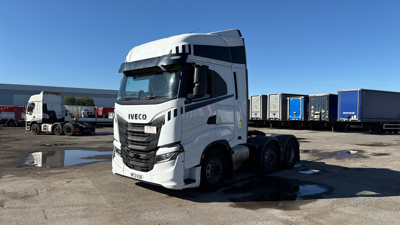 IVECO S-WAY 460 - Tractor: foto 2 IVECO S-WAY 460 - Tractor: foto 2