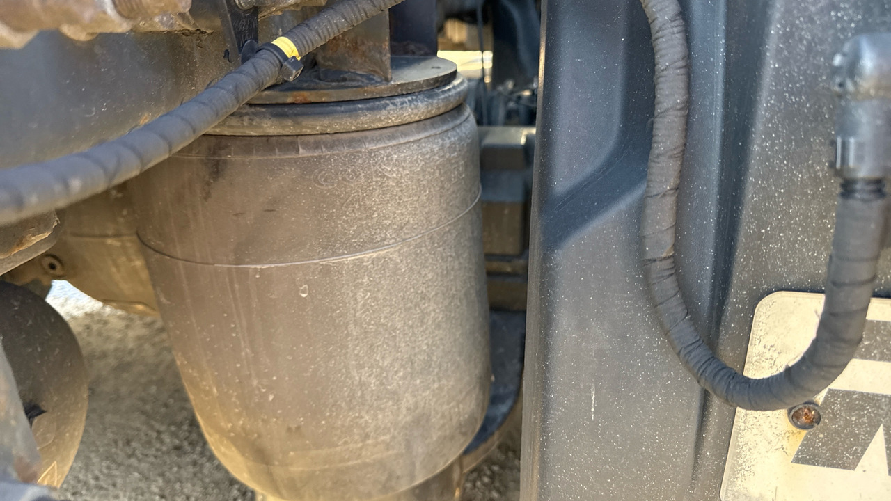 Tractor RENAULT T 460: foto 11