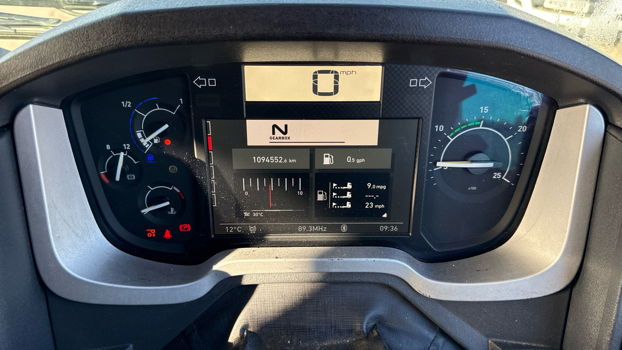 Tractor RENAULT T 460: foto 6