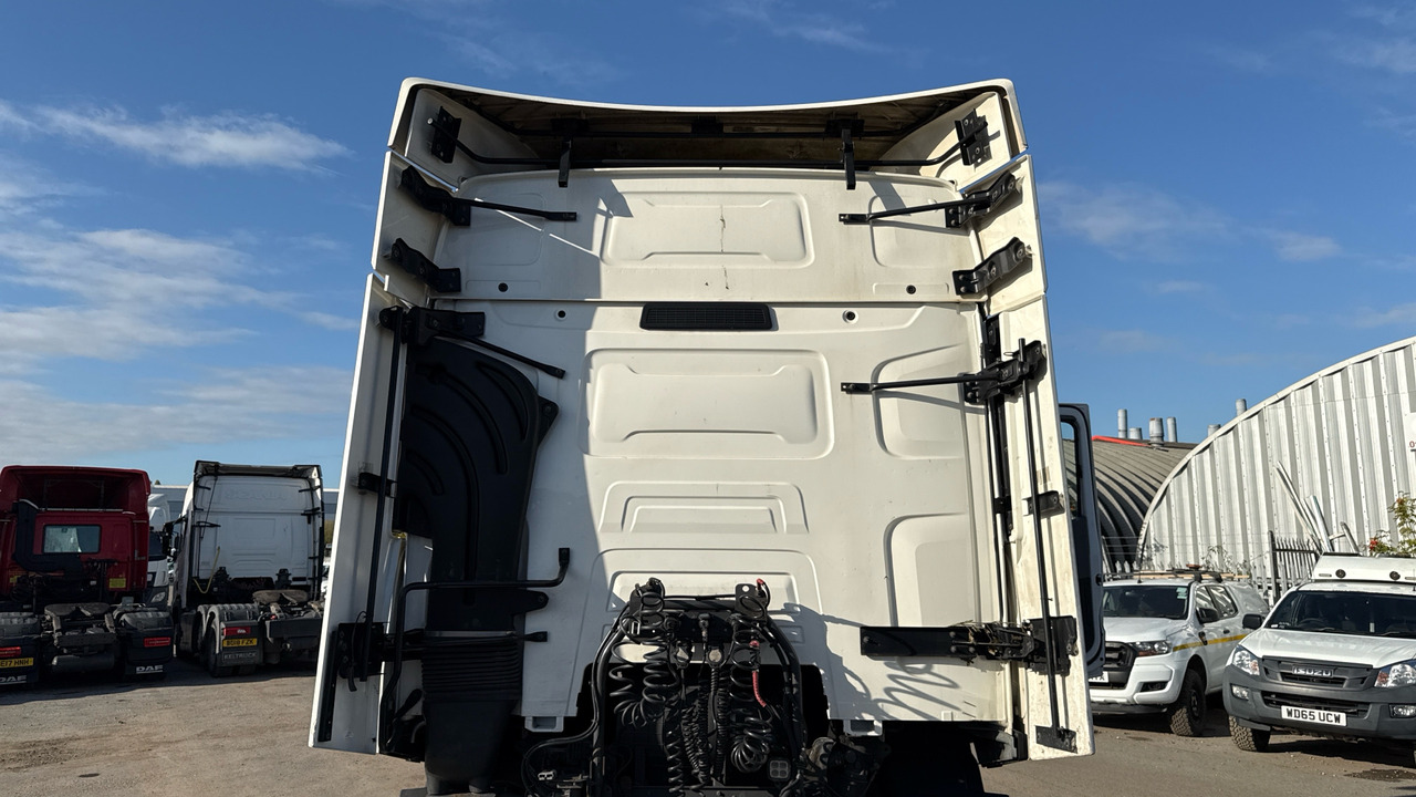 Tractor RENAULT T 460: foto 13