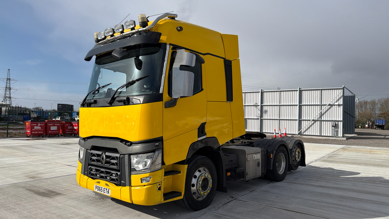 RENAULT T RANGE - Tractor: foto 2 RENAULT T RANGE - Tractor: foto 2