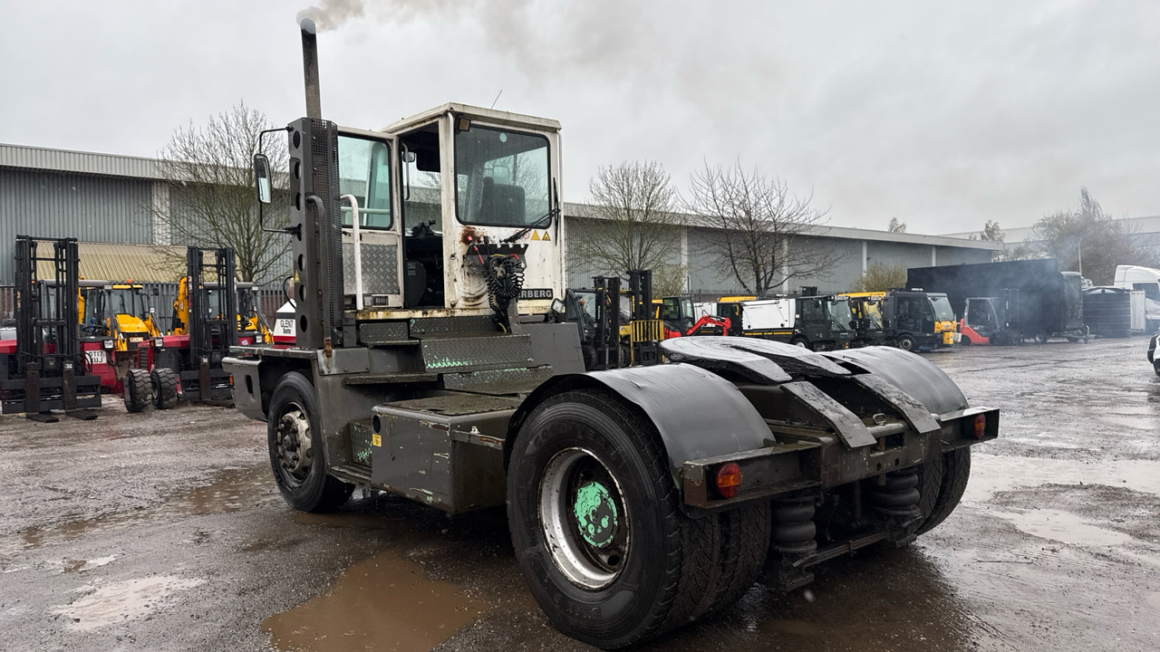 TERBERG YT180 - Tractor: foto 3 TERBERG YT180 - Tractor: foto 3