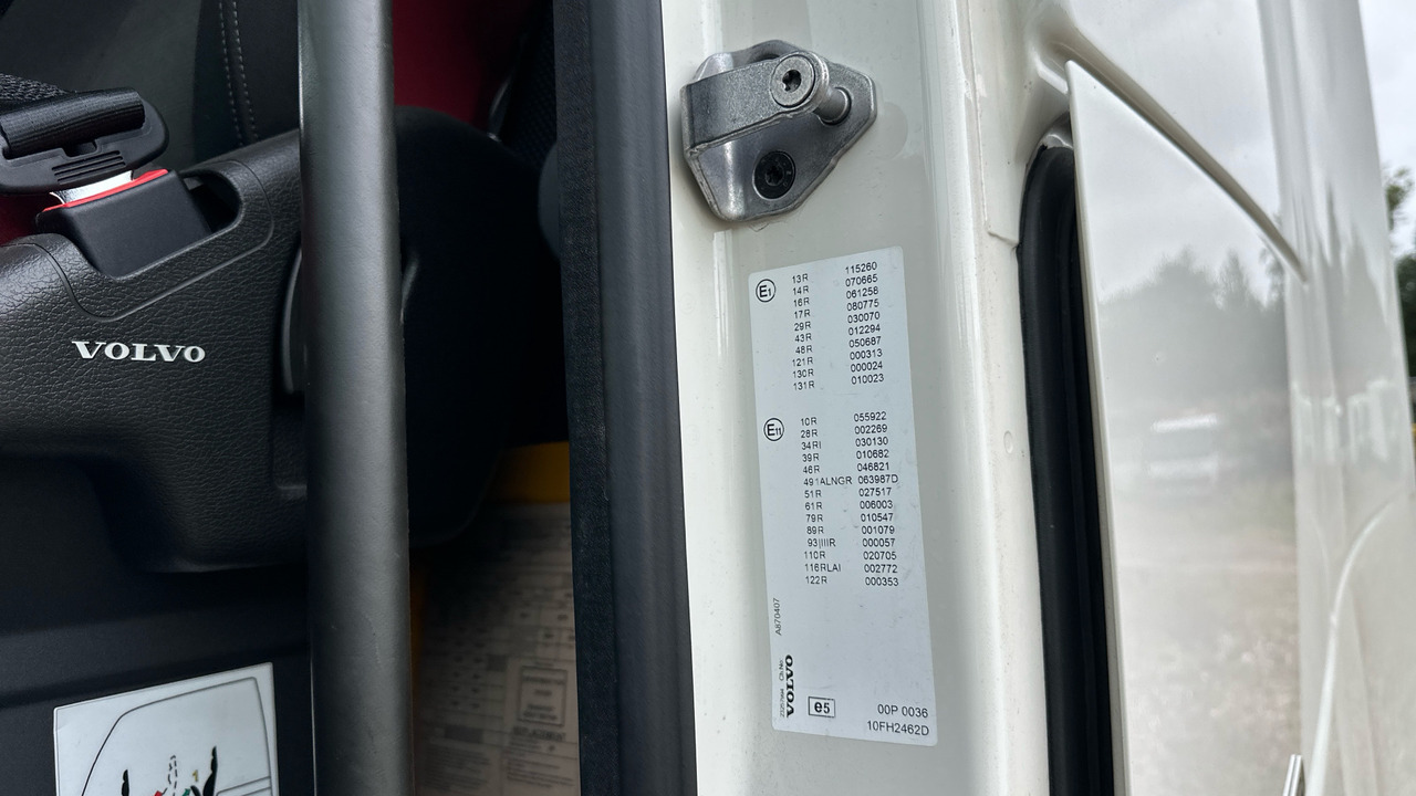 Tractor VOLVO FH 460: foto 12