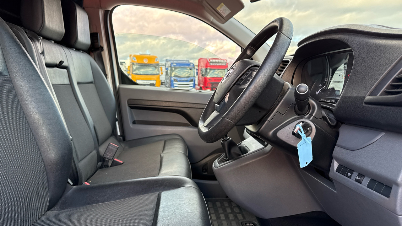 VAUXHALL VIVARO 2900 1.5d 100PS - Furgão compacto: foto 5 VAUXHALL VIVARO 2900 1.5d 100PS - Furgão compacto: foto 5